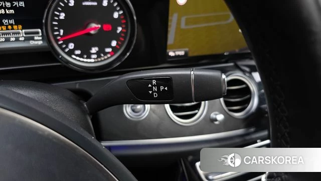 Mercedes-Benz E-Class W213 id 5029527 из Кореи 19