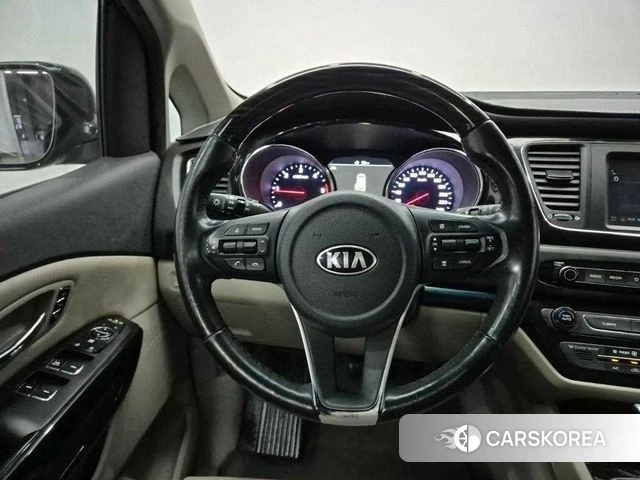 Kia The New Carnival id 4760454 из Кореи 19