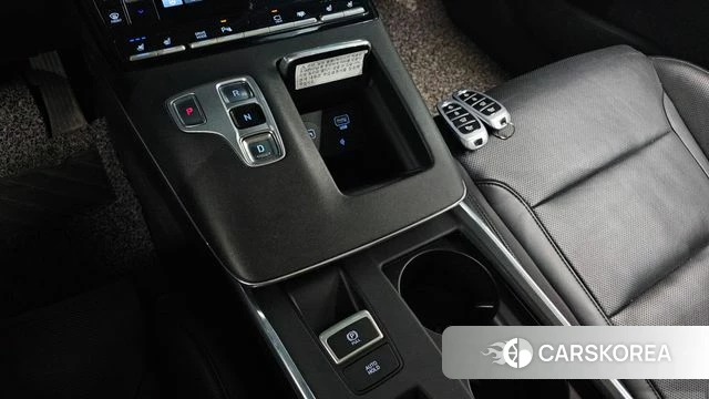Hyundai The New Grandeur IG id 4836543 из Кореи 32