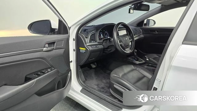 Hyundai Avante AD id 5029338 из Кореи 29