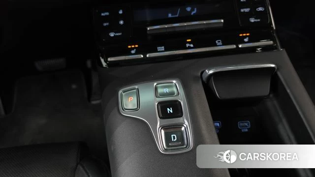 Hyundai The New Grandeur IG Hybrid id 5027899 из Кореи 19