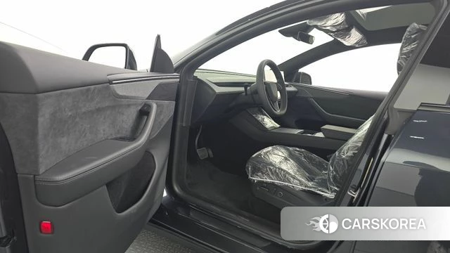 Tesla Model Y id 4897546 из Кореи 29