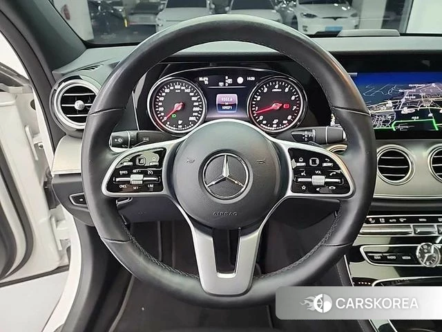 Mercedes-Benz E-Class W213 id 5018865 из Кореи 18