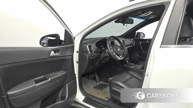 Kia Sportage The Bold id 5034873 из Кореи 28