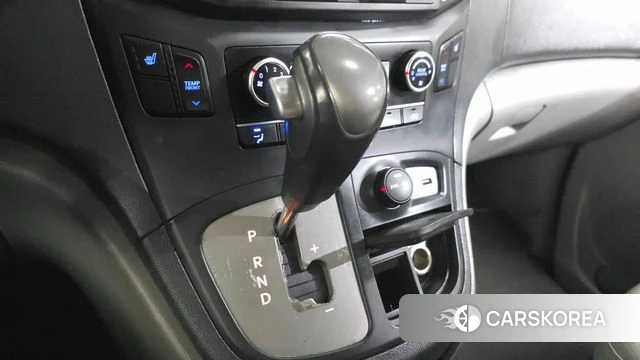Hyundai The New Grand Starex id 4998961 из Кореи 19