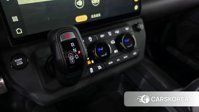 Land Rover Defender (L663) id 4995230 из Кореи 19