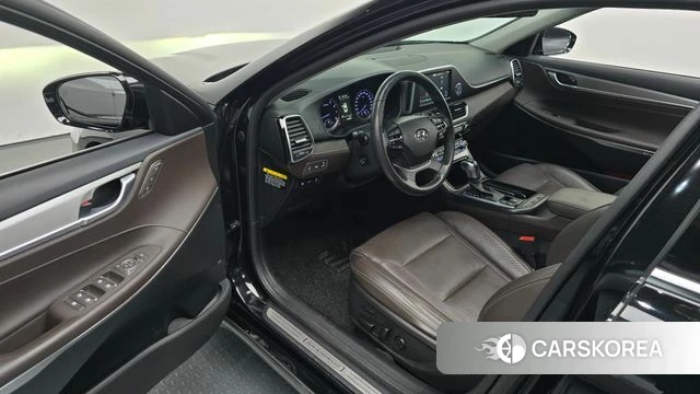 Hyundai Grandeur IG id 5018887 из Кореи 34