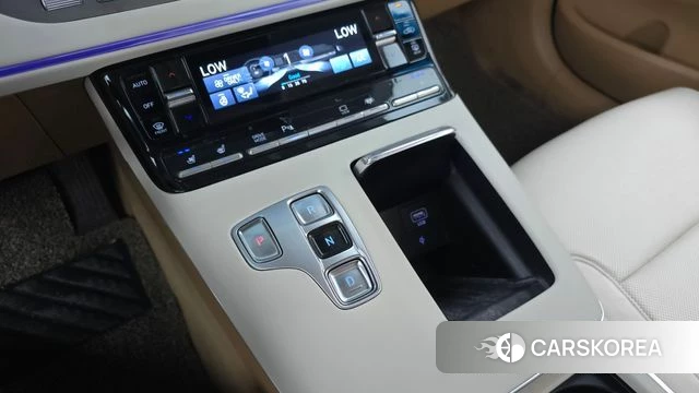 Hyundai The New Grandeur IG Hybrid id 5028667 из Кореи 32