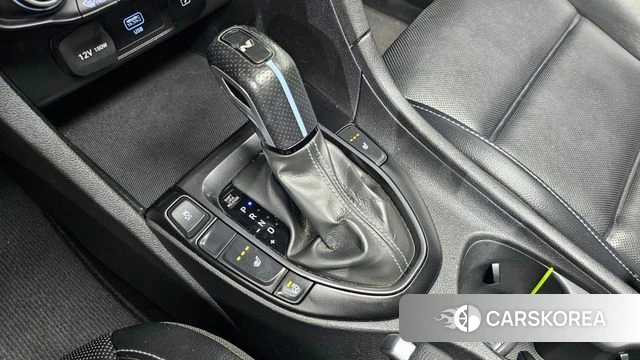Hyundai Veloster (JS) id 4943450 из Кореи 29