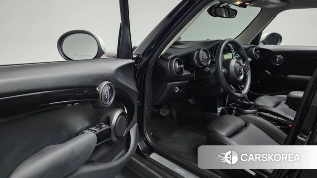 Mini Cooper id 4895201 из Кореи 30