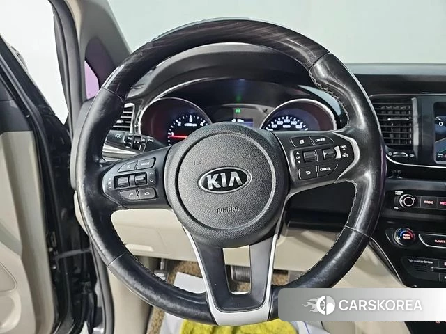 Kia The New Carnival id 4998759 из Кореи 16