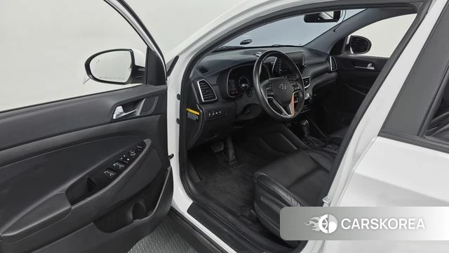 Hyundai All New Tucson id 5041940 из Кореи 30