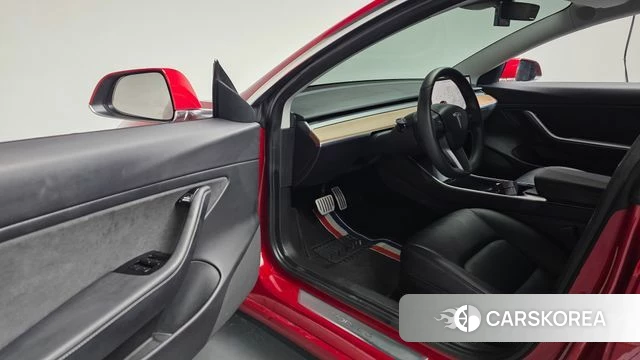 Tesla Model 3 id 4894866 из Кореи 33