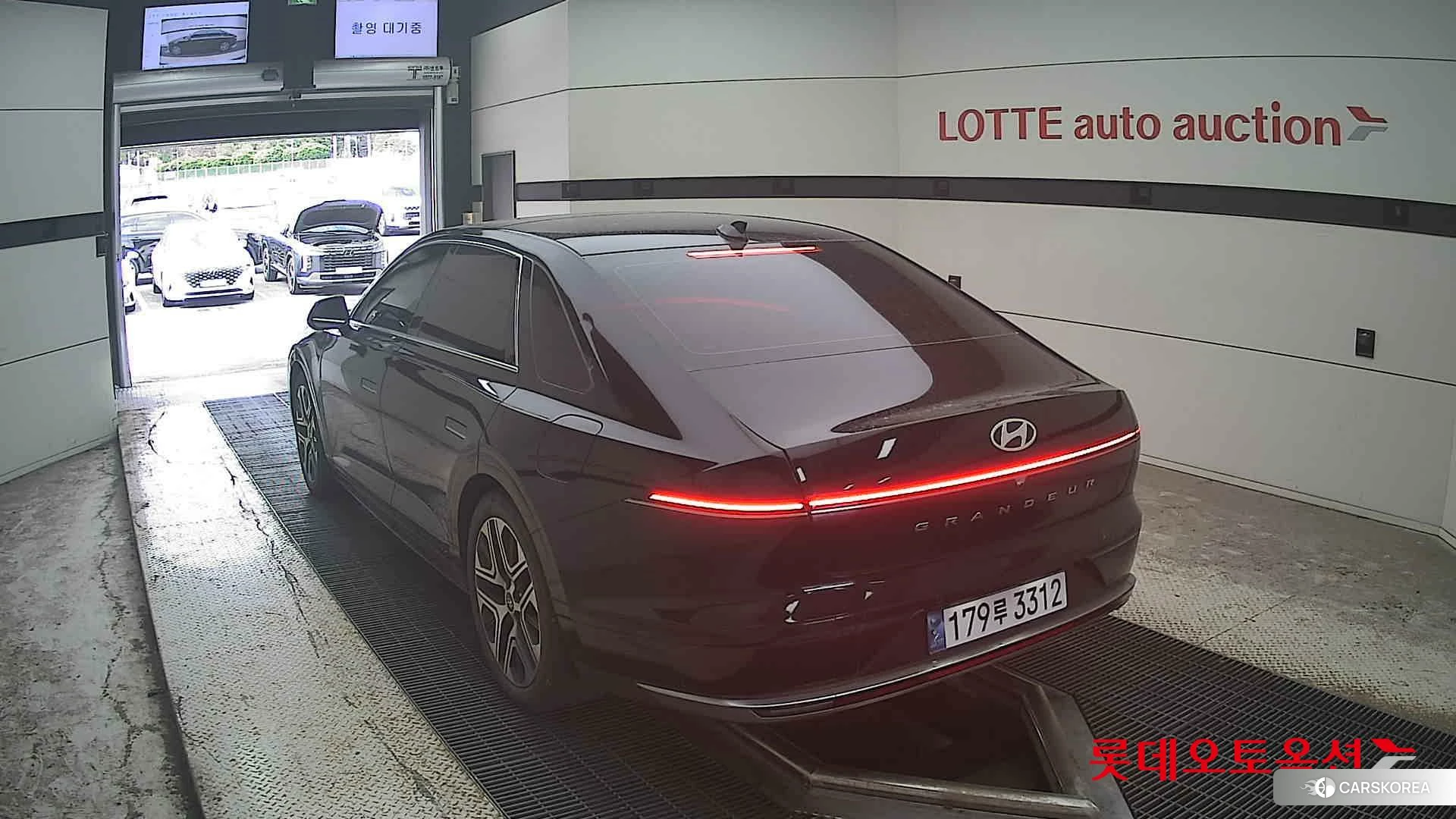 Hyundai Grandeur Hybrid id 4984603 из Кореи 36