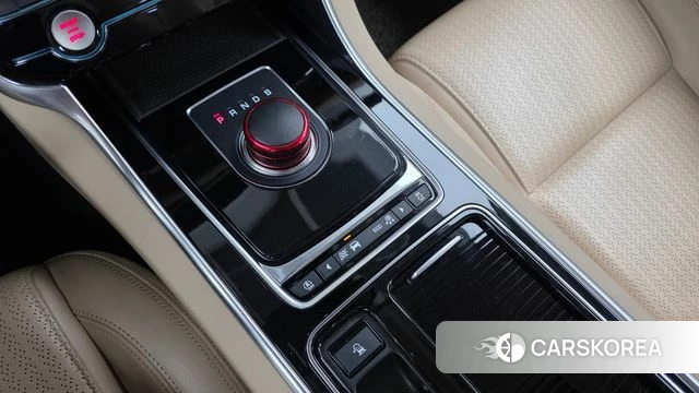 Jaguar XF (X260) id 5013933 из Кореи 34