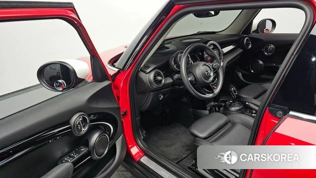 Mini Cooper id 5018156 из Кореи 30