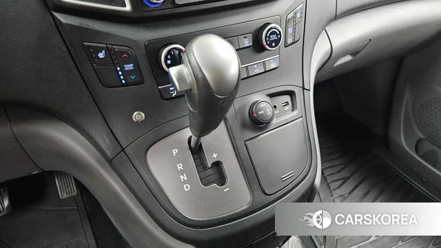 Hyundai The New Grand Starex id 4741794 из Кореи 29