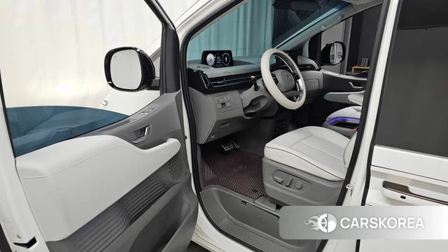 Hyundai Staria id 4757305 из Кореи 30