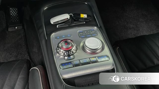 Genesis G90 (RS4) id 4965895 из Кореи 29