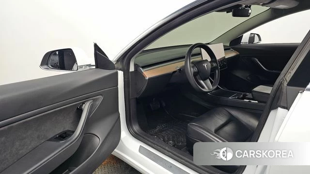 Tesla Model 3 id 5041314 из Кореи 32