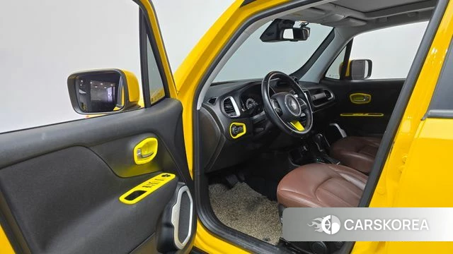 Jeep Renegade id 5004620 из Кореи 30