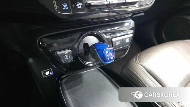 Toyota Prius 4th Generation id 5018602 из Кореи 19