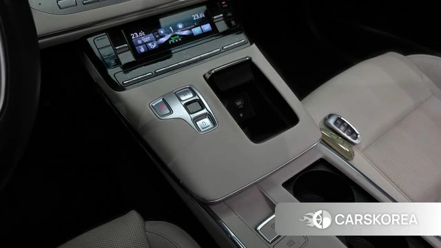 Hyundai The New Grandeur IG Hybrid id 5012332 из Кореи 33