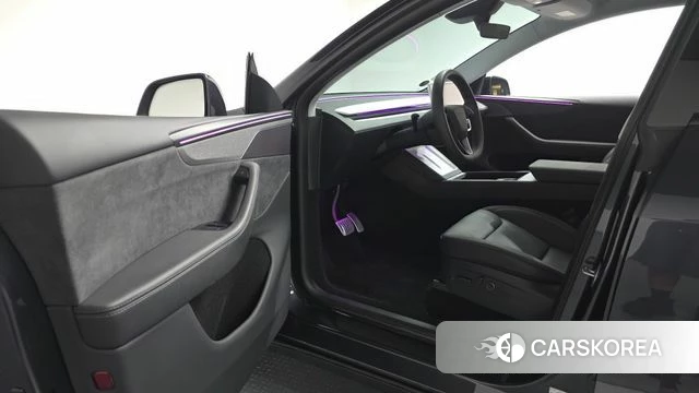 Tesla Model Y id 4710363 из Кореи 32