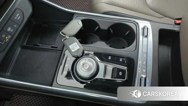 Kia The New Carnival 4th Generation id 5039436 из Кореи 19