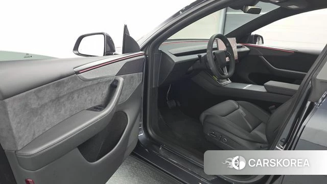 Tesla Model Y id 4705828 из Кореи 29