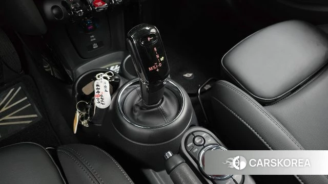 Mini Cooper id 5023293 из Кореи 29