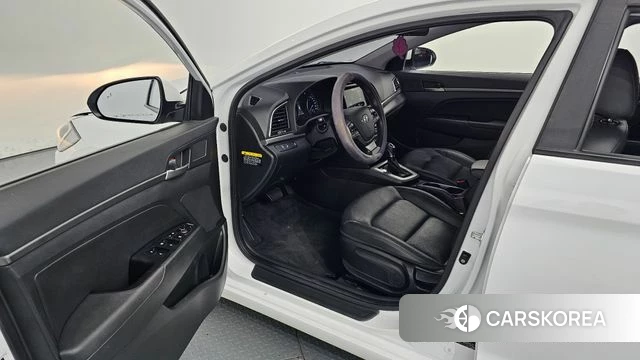 Hyundai Avante AD id 4785786 из Кореи 30