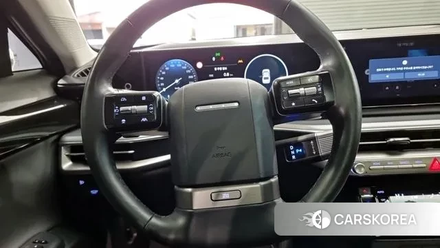 Hyundai Grandeur (GN7) id 3596631 из Кореи 17