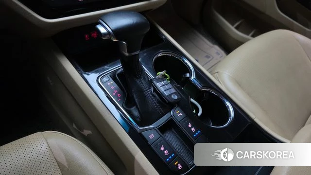 Kia The New Carnival id 5035946 из Кореи 30
