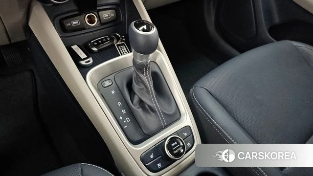 Hyundai Venue id 4997430 из Кореи 30