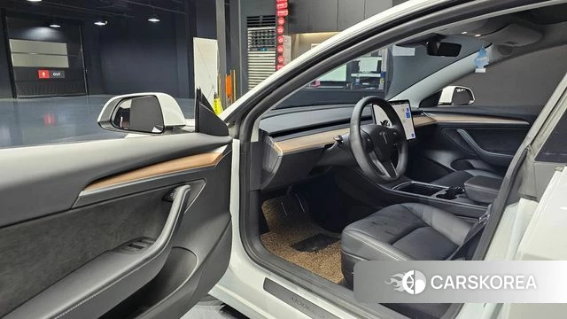 Tesla Model 3 id 4726506 из Кореи 37