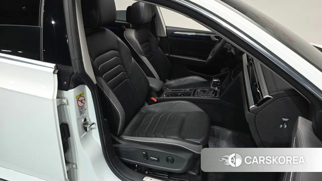 Volkswagen Arteon id 3799517 из Кореи 19