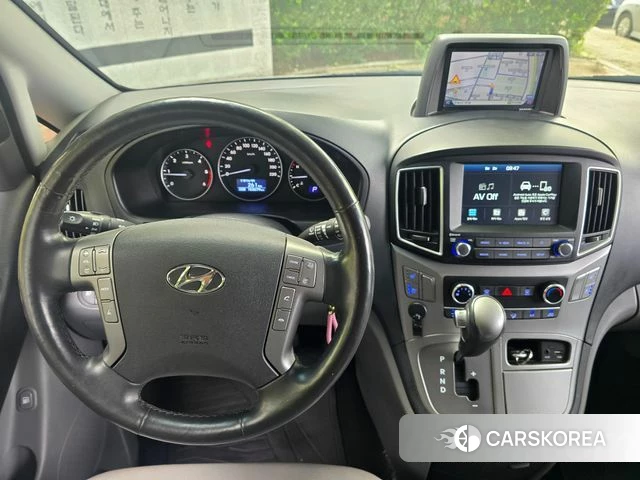 Hyundai The New Grand Starex id 4759854 из Кореи 19