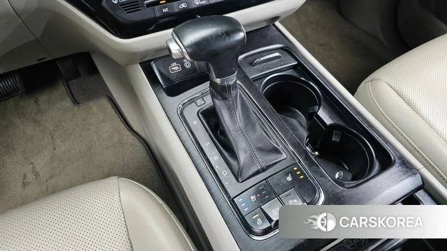 Kia All New Carnival id 4993662 из Кореи 19