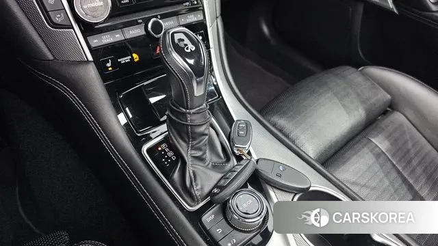 Infiniti Q50 id 3336398 из Кореи 19