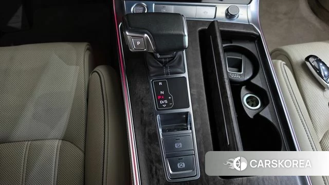 Audi A7 (4K) id 4952388 из Кореи 36