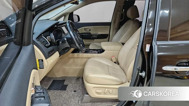Kia The New Carnival id 5035710 из Кореи 19