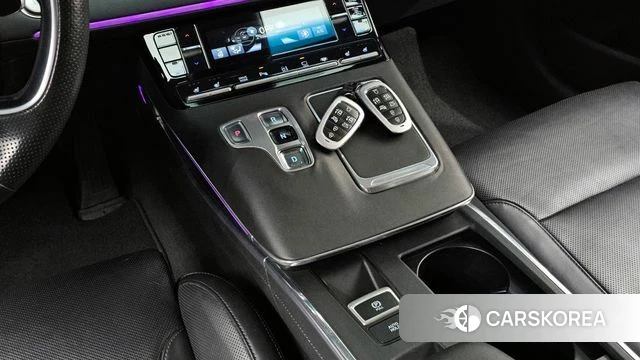 Hyundai The New Grandeur IG id 4245422 из Кореи 34