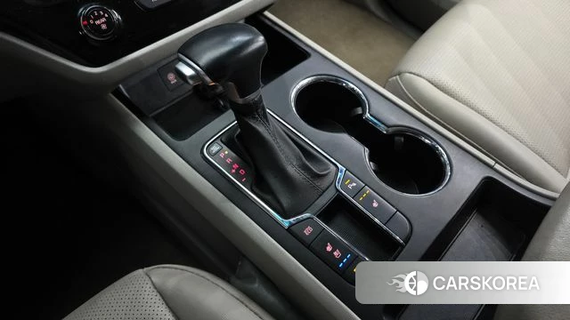 Kia The New Carnival id 4923696 из Кореи 19