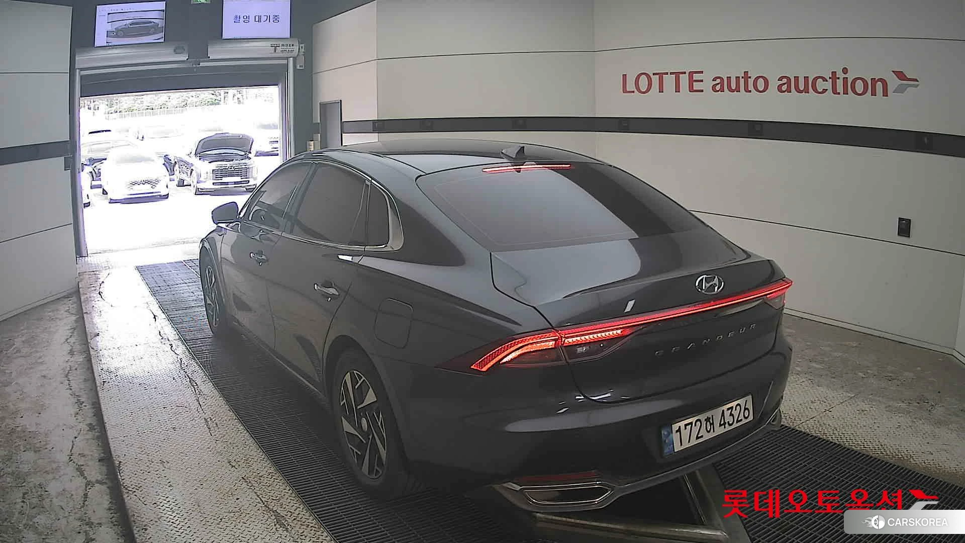 Hyundai Grandeur Hybrid id 4990061 из Кореи 36
