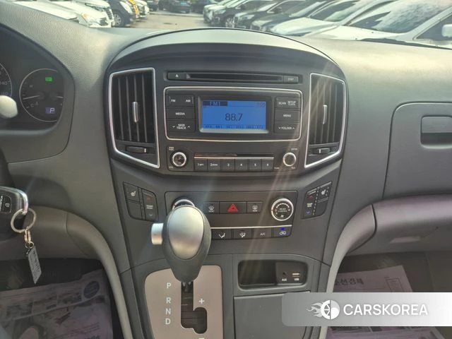 Hyundai The New Grand Starex id 4982985 из Кореи 12