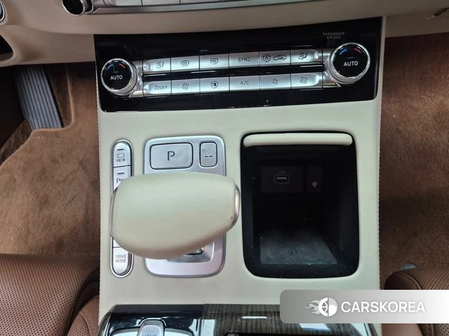 Genesis G90 id 5023694 из Кореи 19