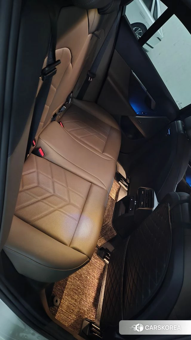 BMW 5 Series (G60) id 5039541 из Кореи 9