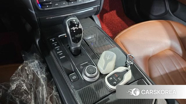 Maserati Ghibli id 4931121 из Кореи 19
