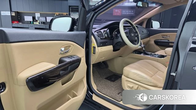 Kia The New Carnival id 4856408 из Кореи 30